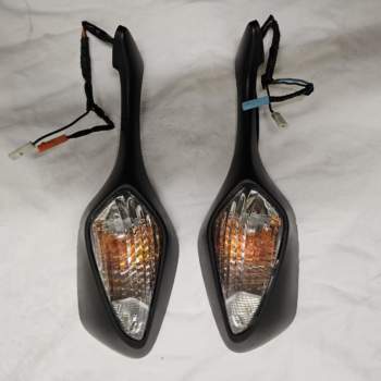 Caches rétros avec clignos. CBR1000RR. 2008 à 2016